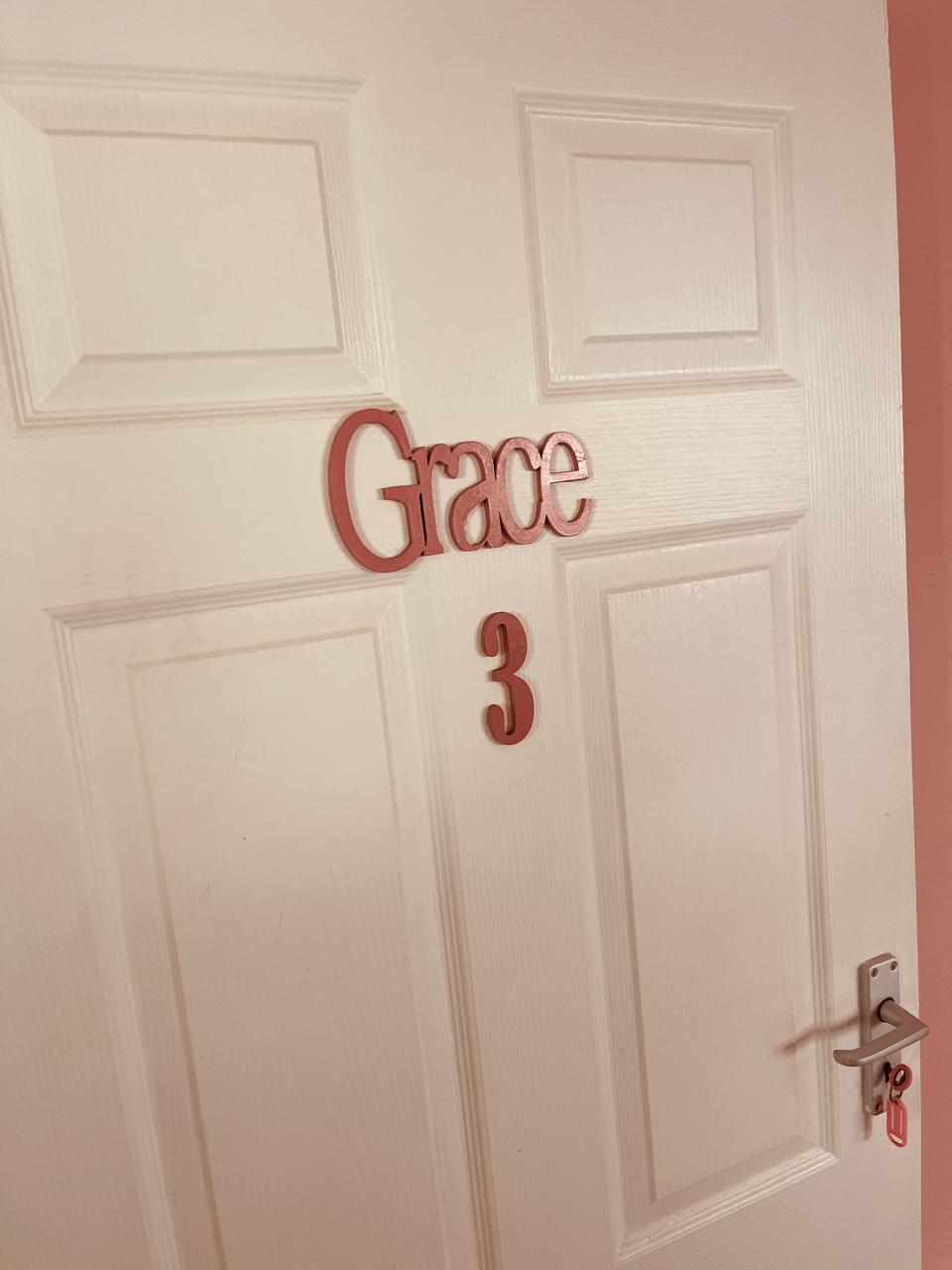 Room 3. Grace
